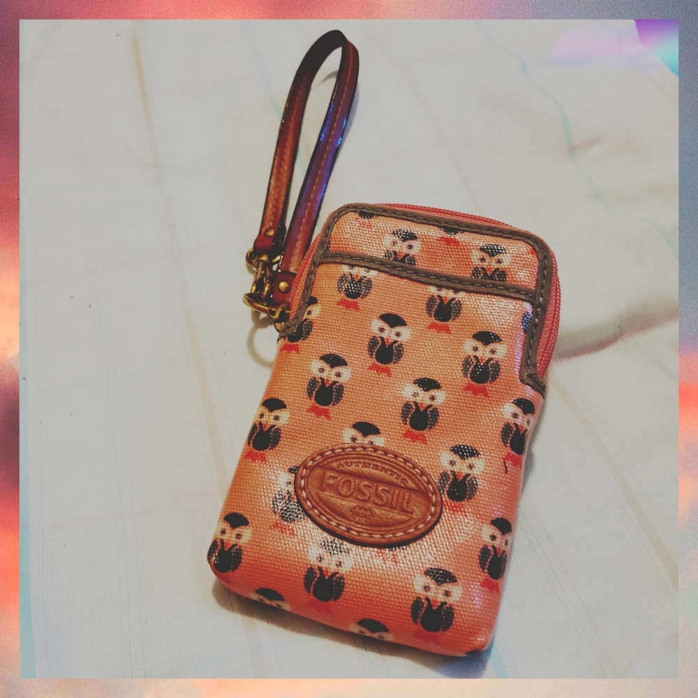 Fossil Pink Owl Wristlet Wallet Phone Card Holder